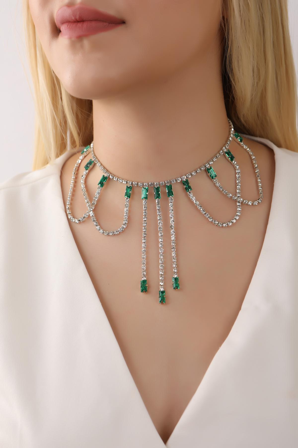 Stylish%20Su%20Yolu%20Yeşil%20Taşlı%20Çok%20Taşlı%20Choker%20Kolye%20Tasarım%20Choker%20Kolye%20Gerdanlık%20Boyunluk