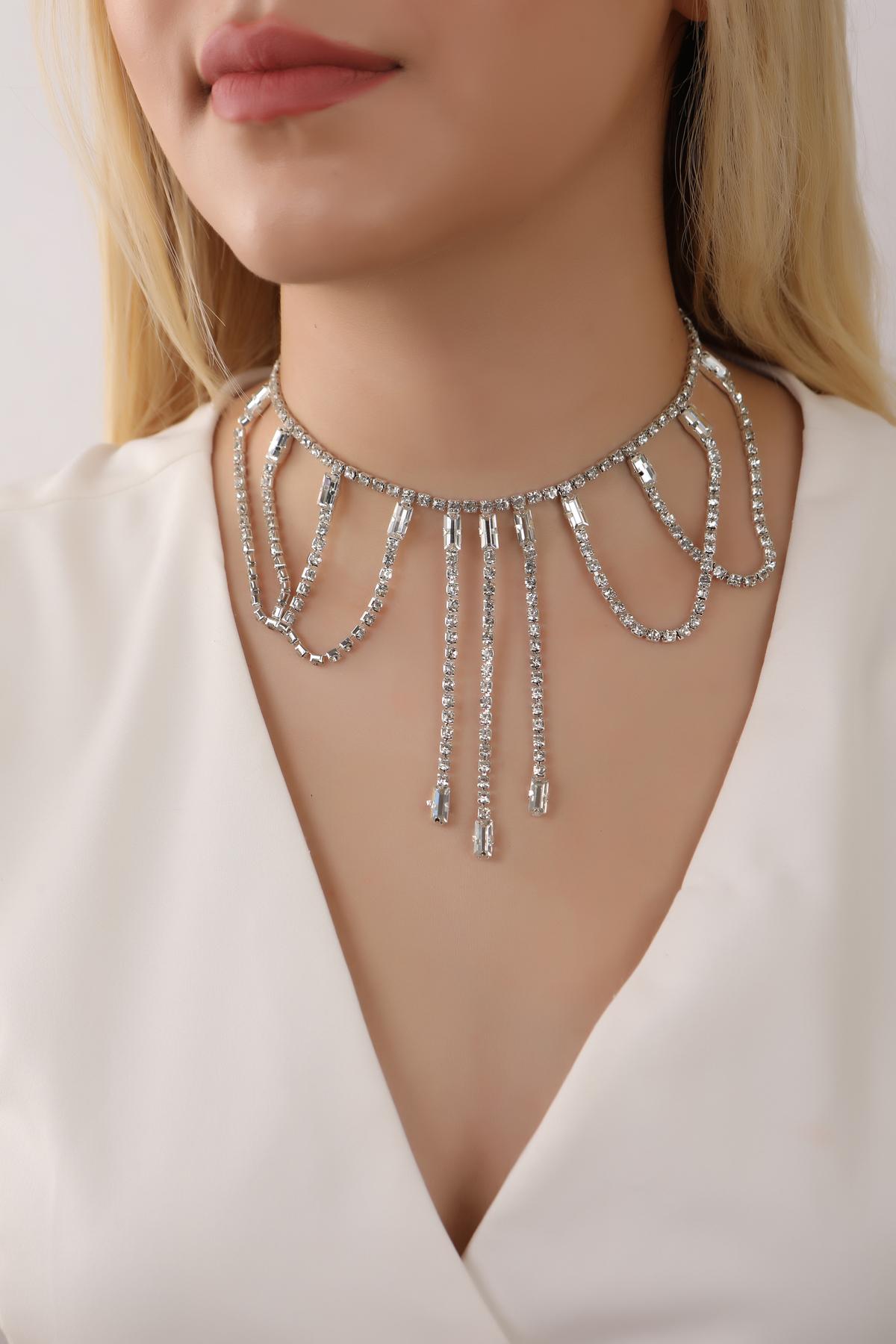 Stylish%20Su%20Yolu%20Gümüş%20Taşlı%20Çok%20Taşlı%20Choker%20Kolye%20Tasarım%20Choker%20Kolye%20Gerdanlık%20Boyunluk