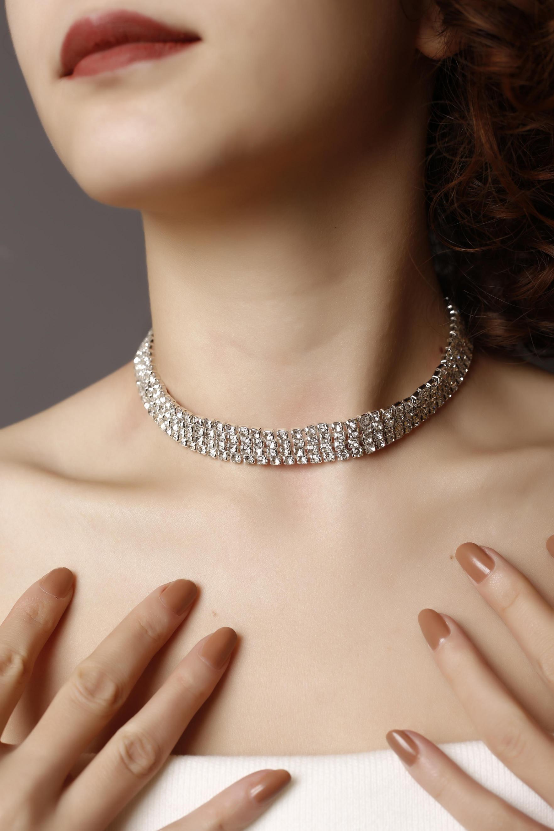 4%20Sıralı%20Taşlı%20Silver%20Choker%20Kolye,%20Taşlı%20Choker,%20Su%20Yolu%20Choker%20Kolye%20Choker